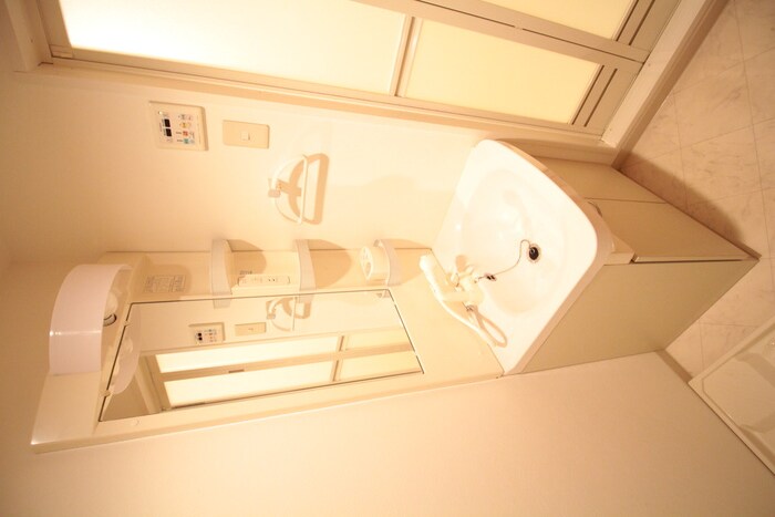 物件内観写真11　(洗面)