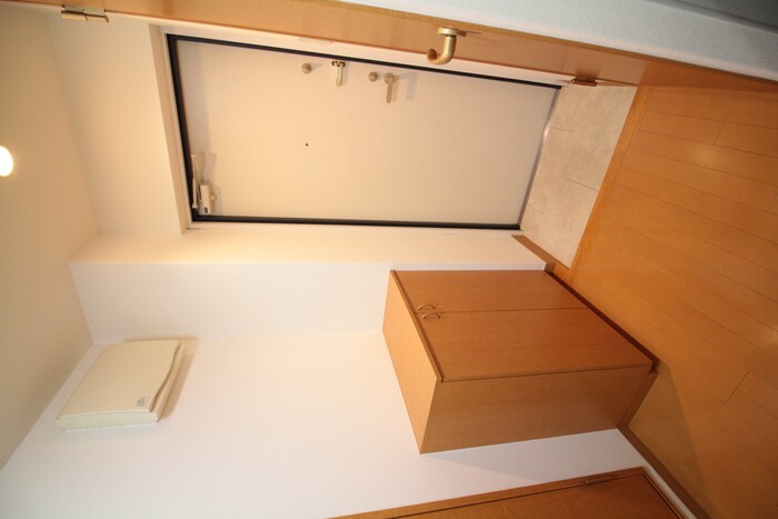 物件内観写真19　(玄関)