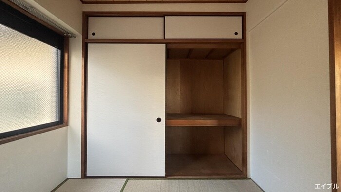 物件内観写真13　(収納)