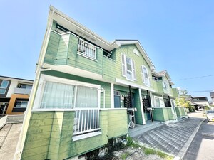 ツインキャット川内Ｂ棟外観写真