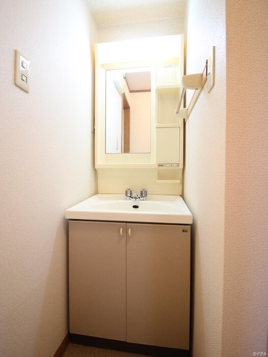 物件内観写真11　(洗面)