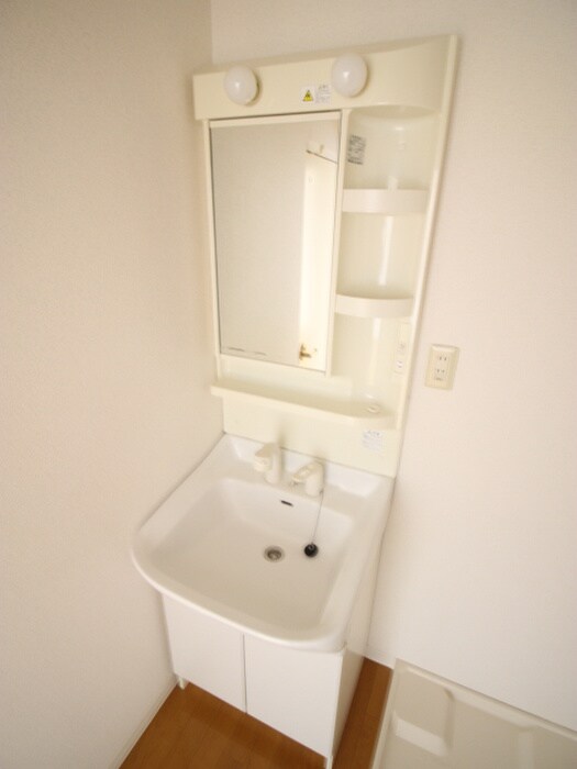 物件内観写真12　(洗面)