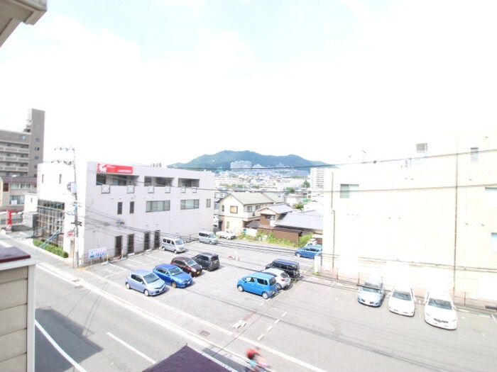 物件内観写真19　(室内からの展望)