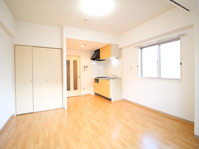 物件内観写真7　(居室)