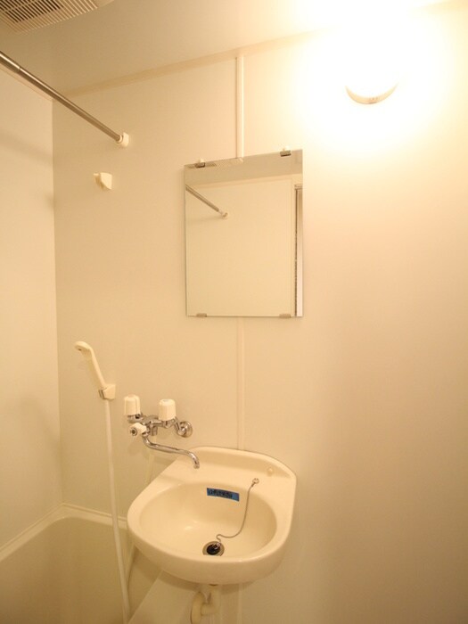 物件内観写真11　(洗面)