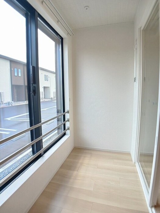 物件内観写真13　(ベランダ・バルコニー)