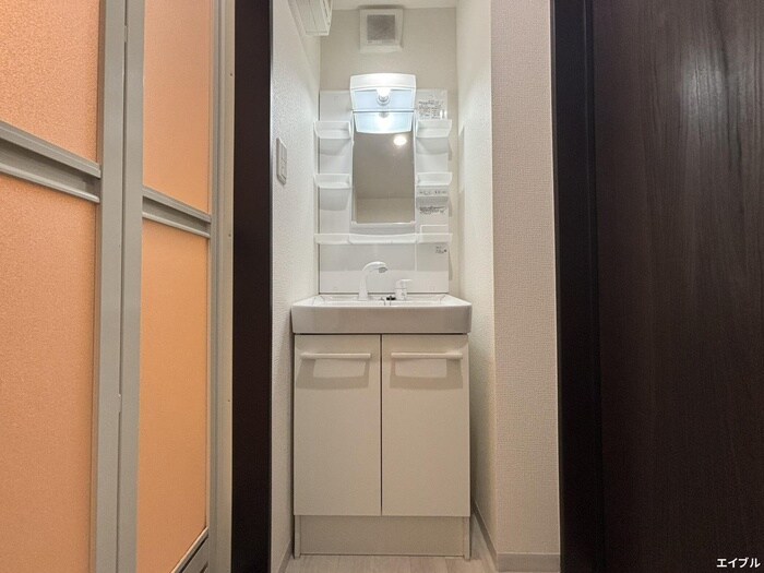 物件内観写真12　(洗面)