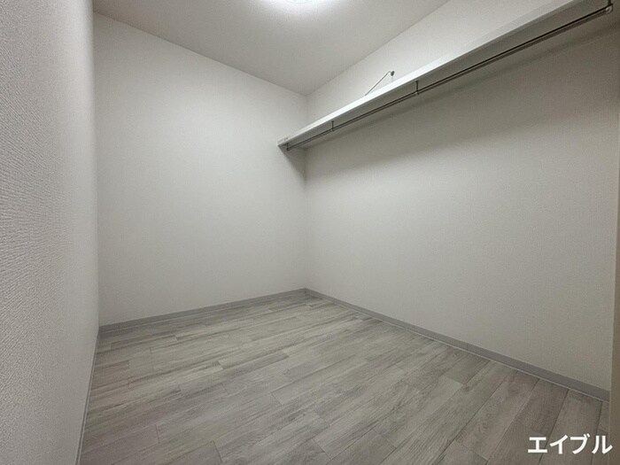 物件内観写真15　(収納)