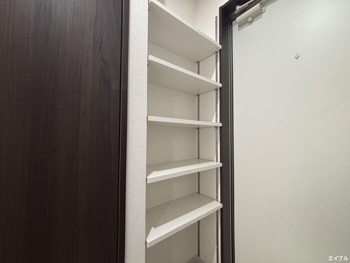 物件内観写真15　(靴箱)