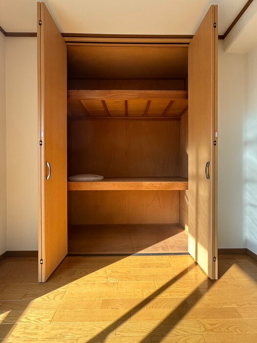 物件内観写真13　(収納)