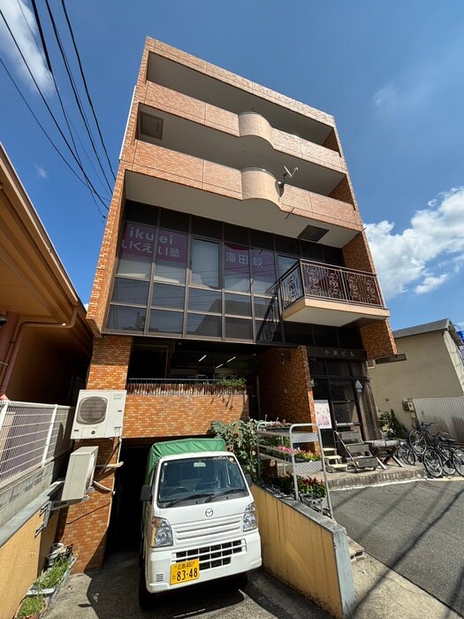 物件外観写真6　(外観写真)