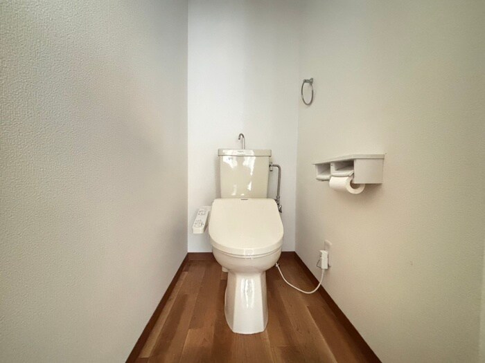 物件内観写真10　(トイレ)
