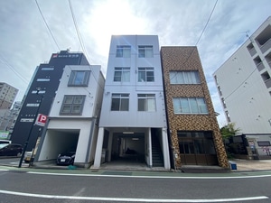 真田ビル外観写真