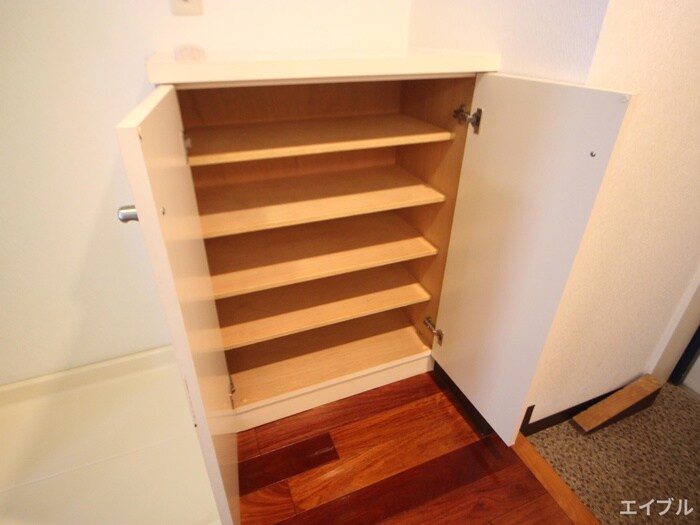 物件内観写真12　(靴箱)