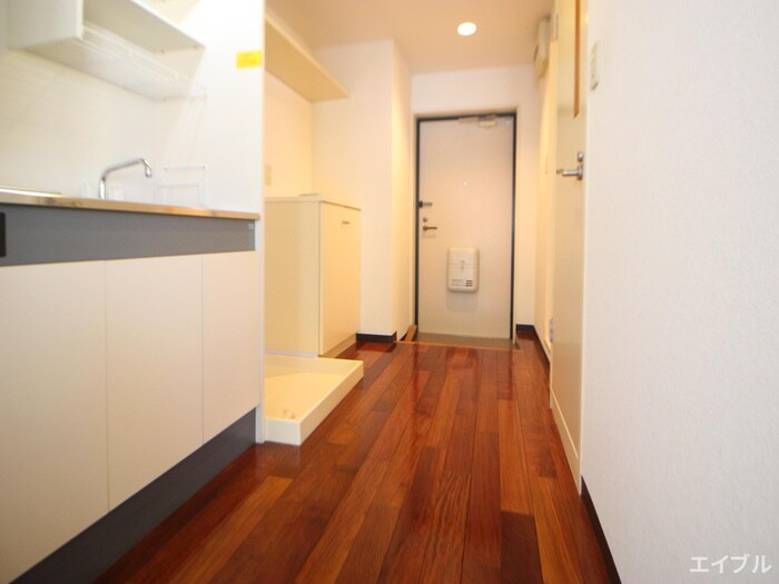 物件内観写真19　(廊下)