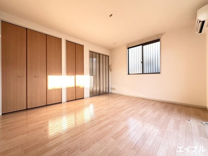 物件内観写真16　(居室)