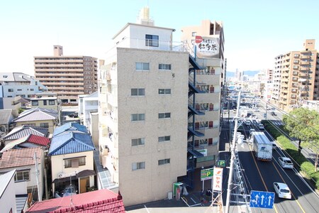 メルポ－ト出汐外観写真