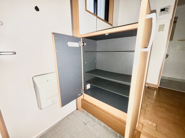 靴箱
