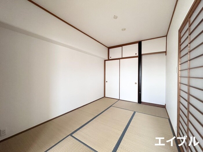 物件内観写真11　(居室)