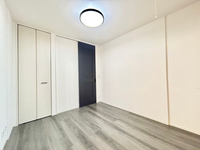 物件内観写真3　(居室)