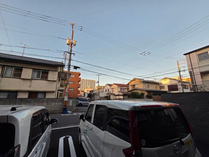 物件内観写真14　(室内からの展望)