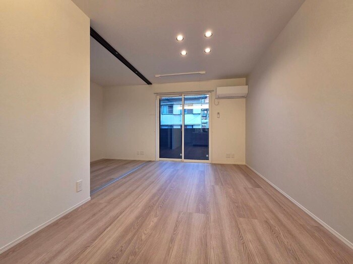 物件内観写真19　(居室)