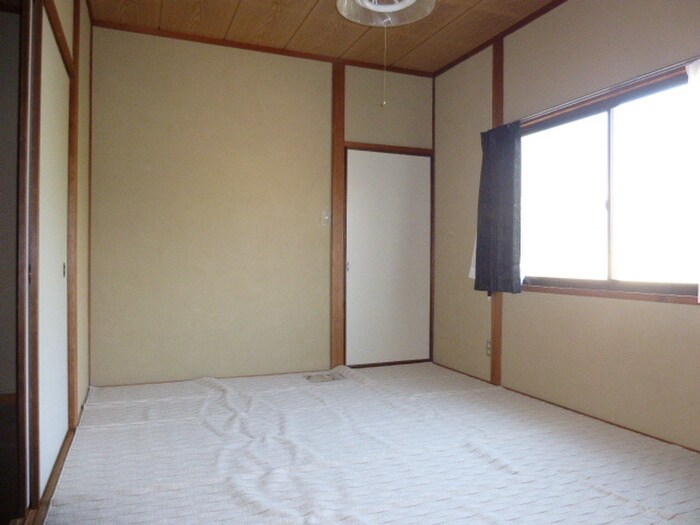 物件内観写真7　(居室)