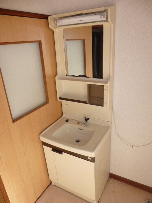 物件内観写真12　(洗面)