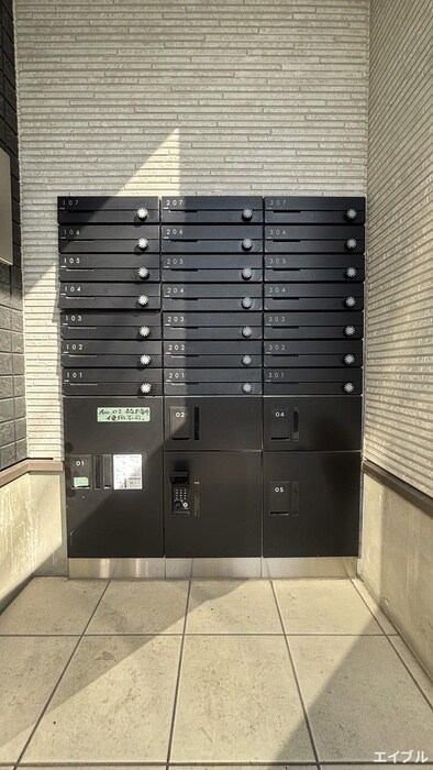 物件外観写真6　(建物設備)