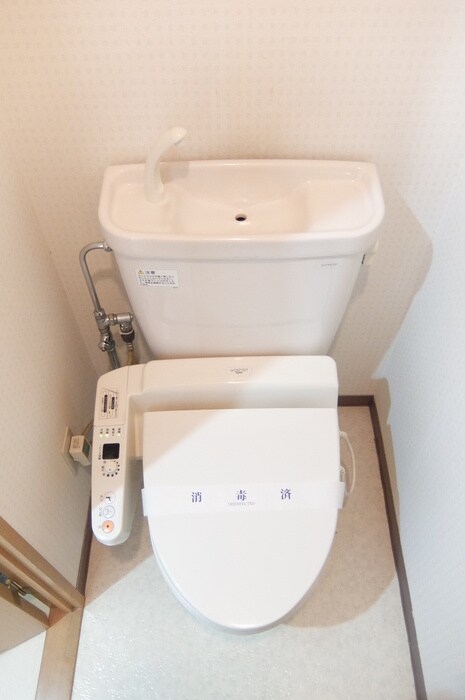 物件内観写真13　(トイレ)