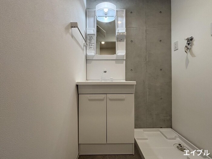 物件内観写真12　(洗面)