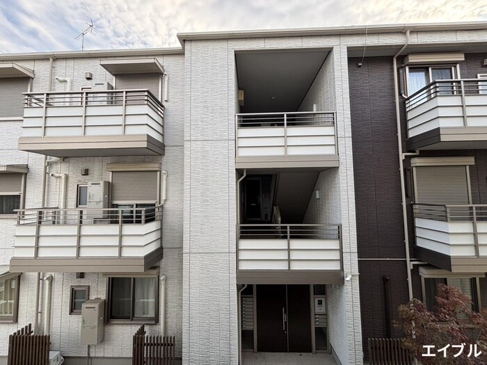 物件内観写真18　(室内からの展望)