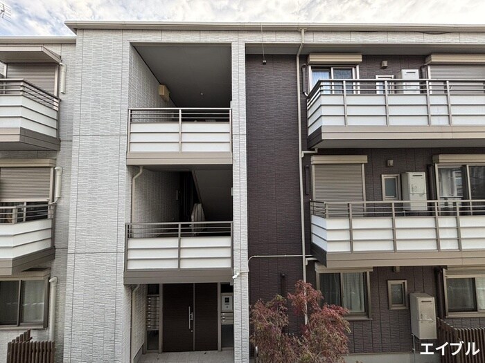 物件内観写真18　(室内からの展望)