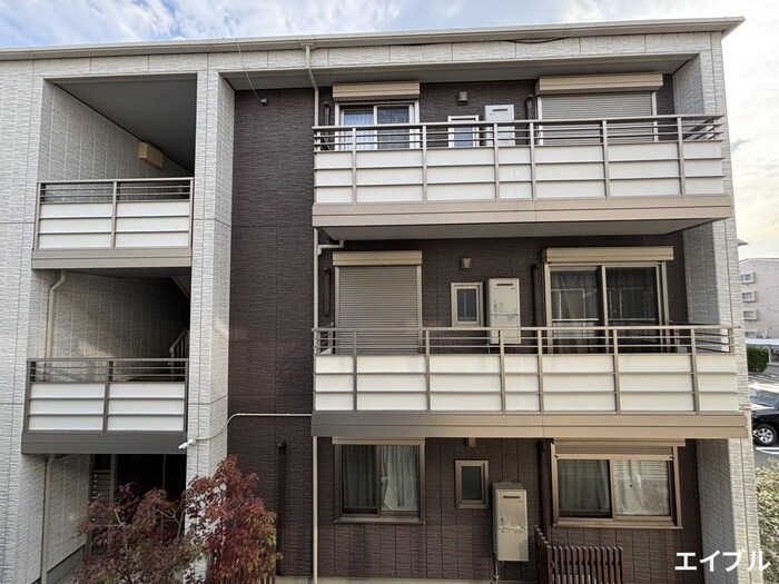 物件内観写真18　(室内からの展望)