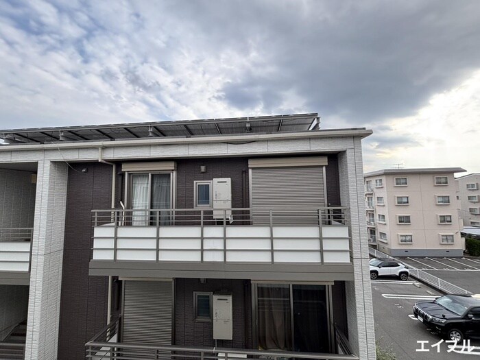 物件内観写真18　(室内からの展望)