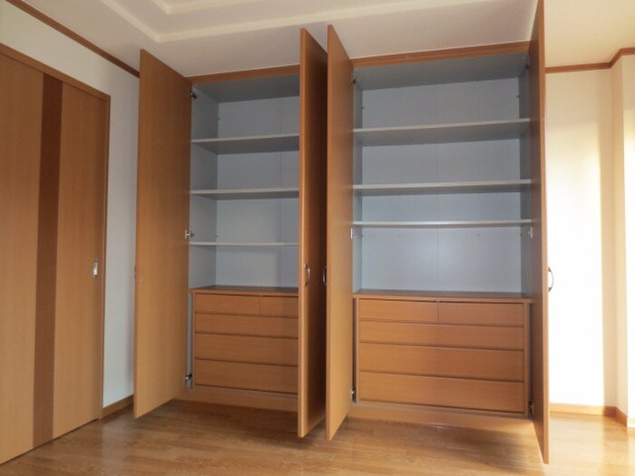 物件内観写真11　(収納)