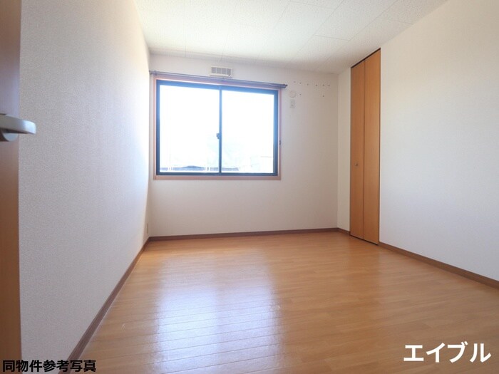 物件内観写真13　(居室)