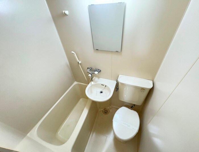 物件内観写真9　(バス／シャワールーム等)