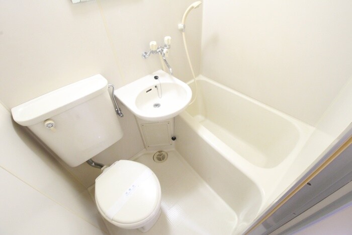 物件内観写真9　(バス／シャワールーム等)