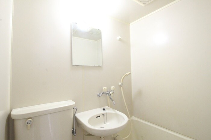 物件内観写真11　(洗面)