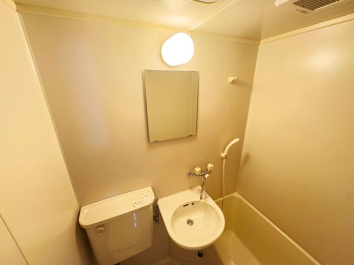 物件内観写真11　(洗面)