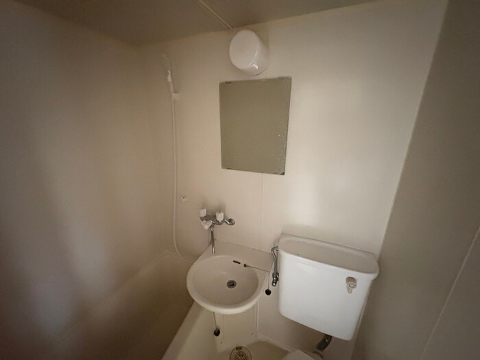 物件内観写真11　(洗面)