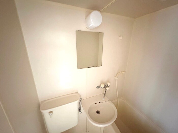 物件内観写真11　(洗面)