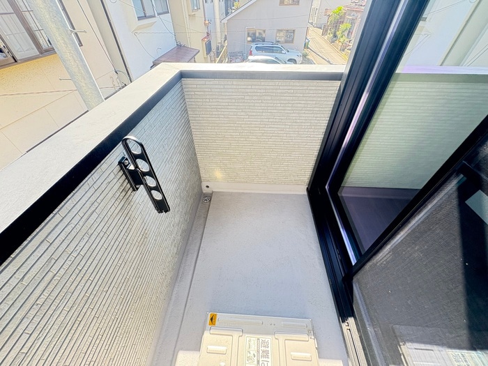 物件内観写真8　(ベランダ・バルコニー)