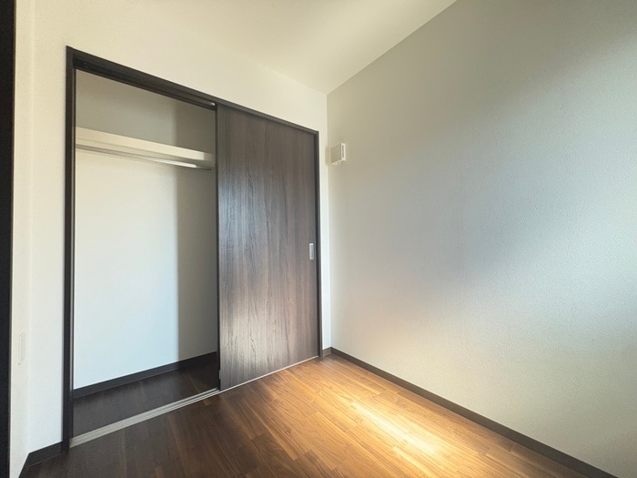 物件内観写真14　(居室)