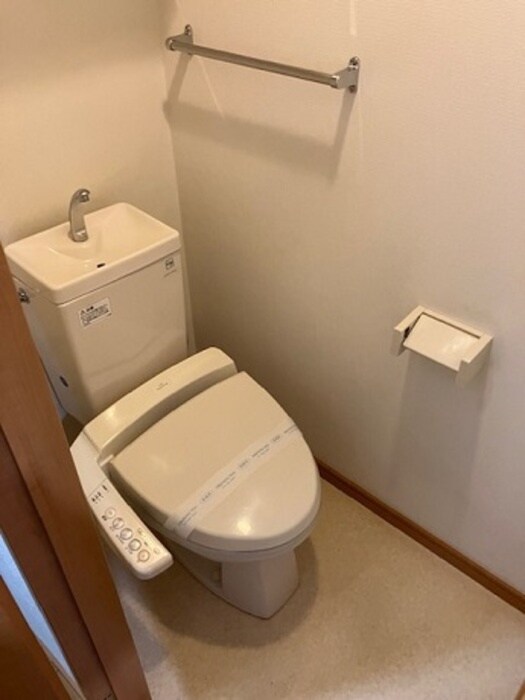 物件内観写真10　(トイレ)