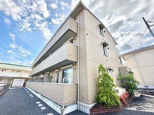ル　メルシェ外観写真