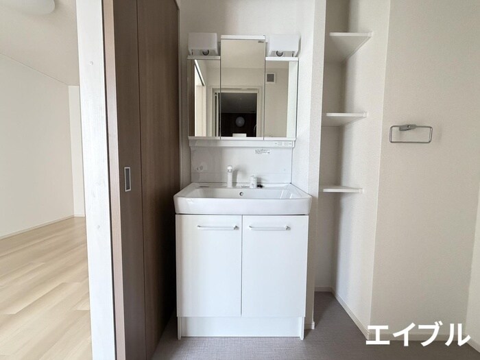 物件内観写真11　(洗面)