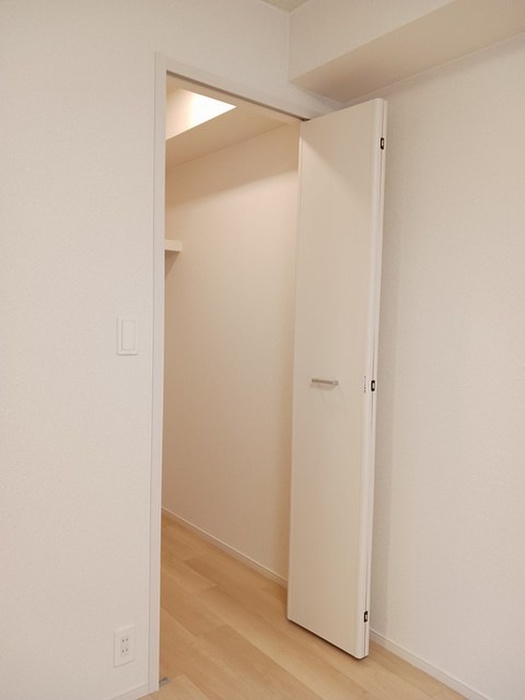 物件内観写真9　(収納)
