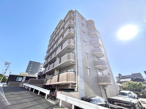 ユアコート西原関本外観写真